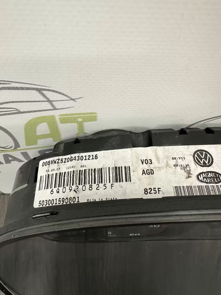 6Q0920825F Tacho Kombiinstrument Vw Polo 9N3 Modell 1,4 TDI