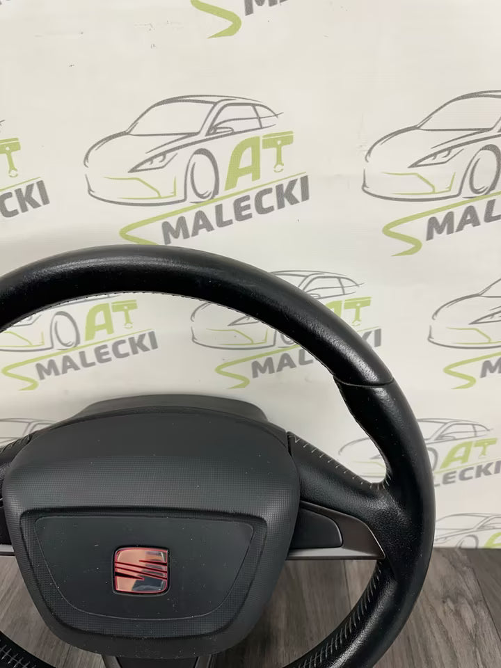 3 Speicher Leder Lenkrad Seat Ibiza 6J Modell 120000km