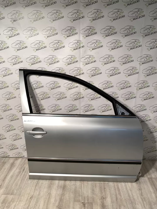 Türe Tür Vorne Rechts Skoda SuperB Modelle 3U Farbe 9156 Silber