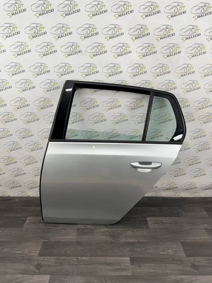 Türe Tür Hinten Links Vw Golf VI 6 5K Modell Farbe LA7W Silber