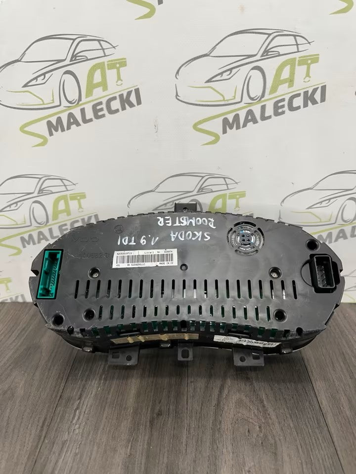 5J0920811C Tacho Kombiinstrument Skoda Fabia 5J Roomster 1,9 Tdi