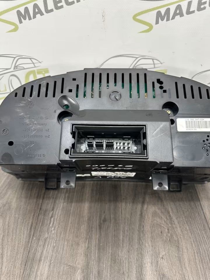 1K0920861B Tacho Kombiinstrument Vw Golf V 5 1K Diesel 240000