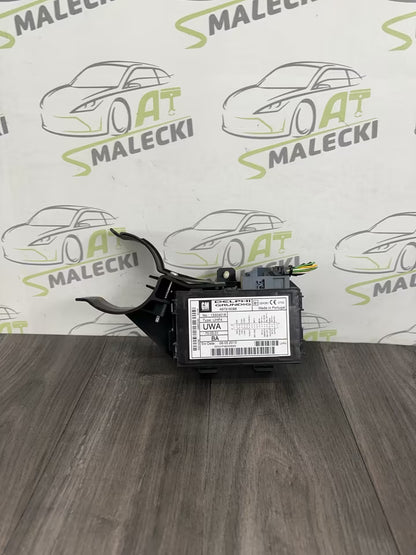 13304018 Bluetooth Steuergerät Opel Astra H Modell 2010 Bj 497316