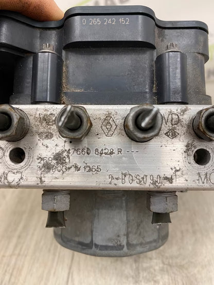 476608428R ABS Block Hydraulik Block Renault Clio IV 4 Modelle