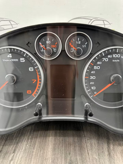 8P0920932D Tacho Kombiinstrument Audi A3 8P FL ab 2008 Bj Benzin