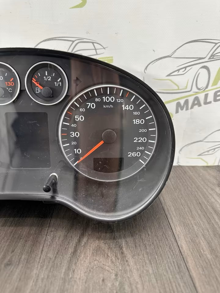 8P0920931 Tacho Kombiinstrument Audi A3 8P Modelle Diesel 2,0 Tdi