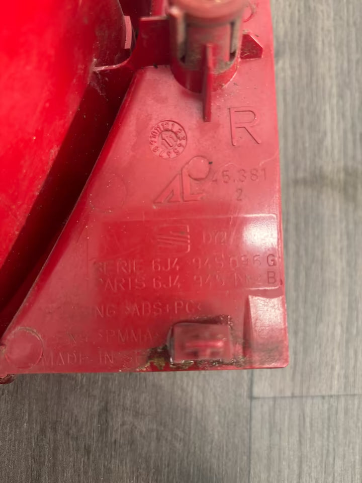 6J4945096G Rücklicht Heckleuchte Rechts Seat Ibiza 6J