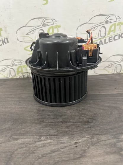 3C1820015L Heizgebläsemotor für VW AUDI SEAT SKODA 3C0820015L