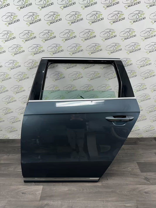 Türe Tür Hinten Links Vw Passat 3AA B7 10-14Bj Farbe LK7X