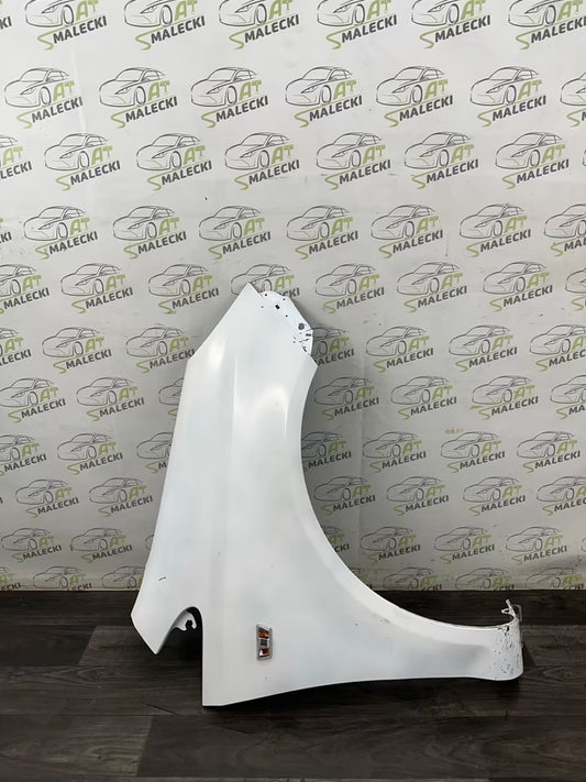 Kotflügel Rechts Opel Corsa D 2010-2014 Bj Weiß zum lackieren
