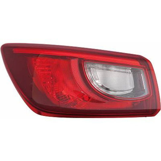 DB2R51150D RÜCKLEUCHTE RE.      CX-3, 15->>              AUSSEN, 5645090
