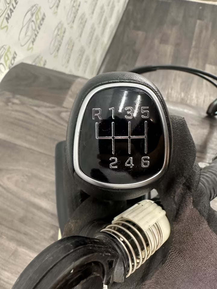 43700Q0400NNB Schalthebel Schaltsack Hyundai Bayon