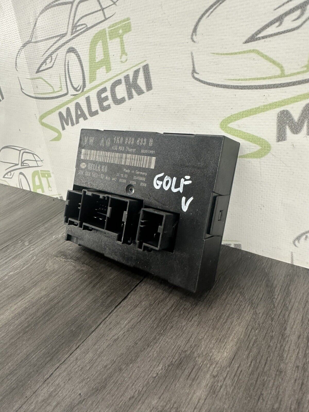 6305529