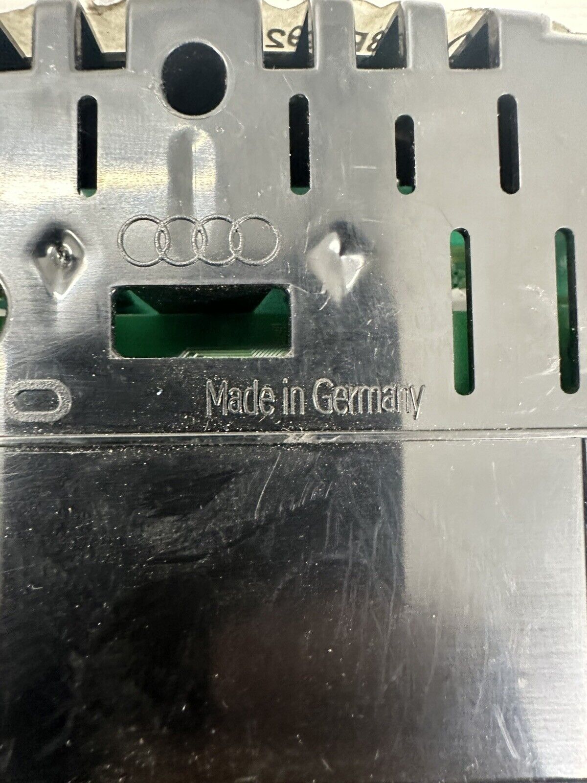 6309136