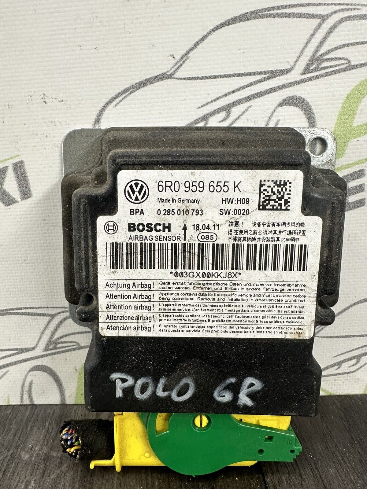6304751
