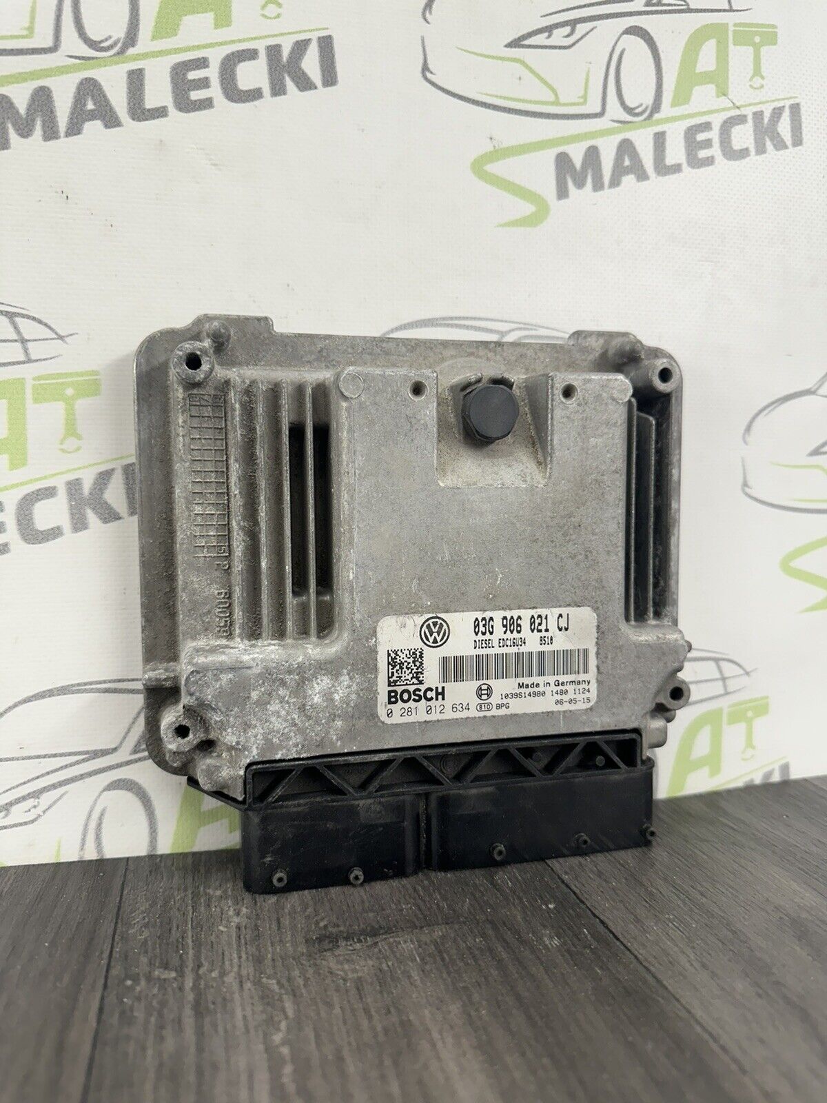 6304868