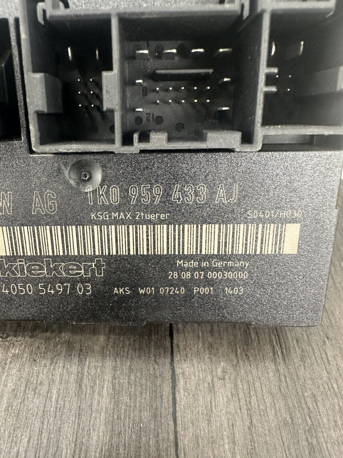 6305525