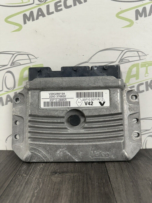 6304690