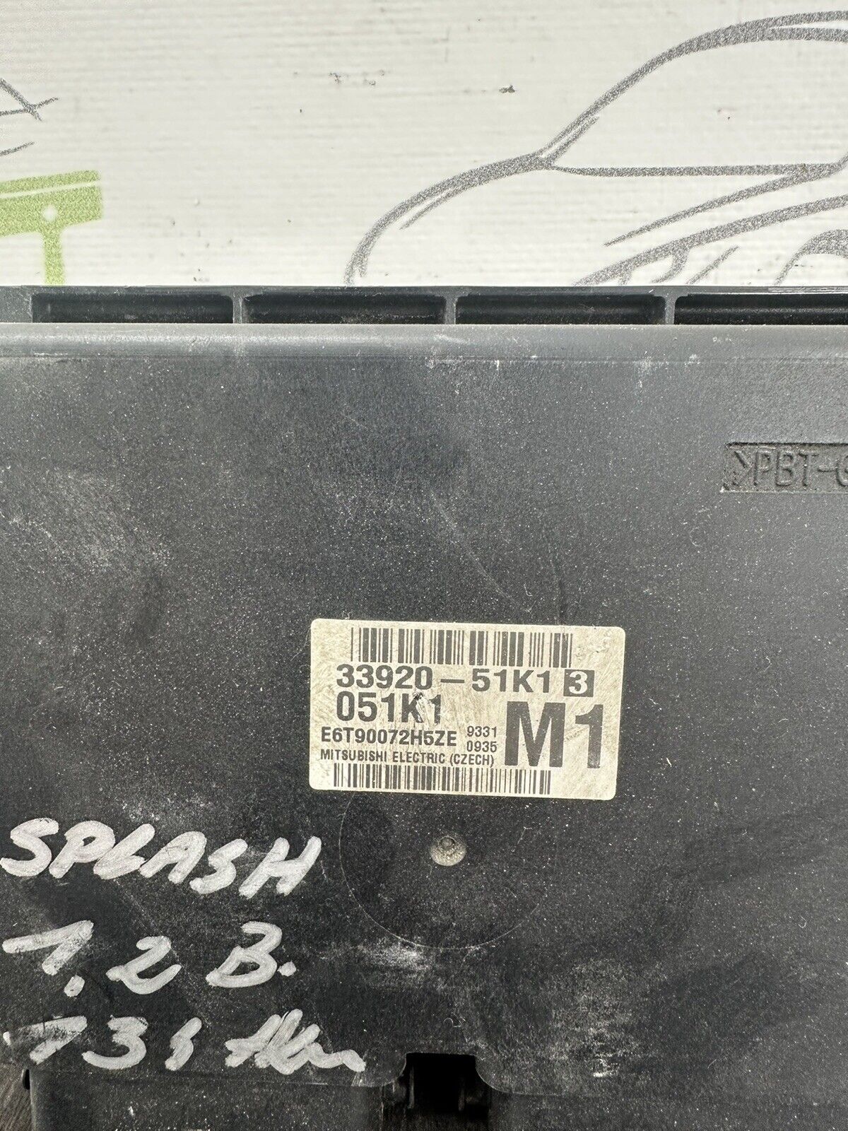 6304472