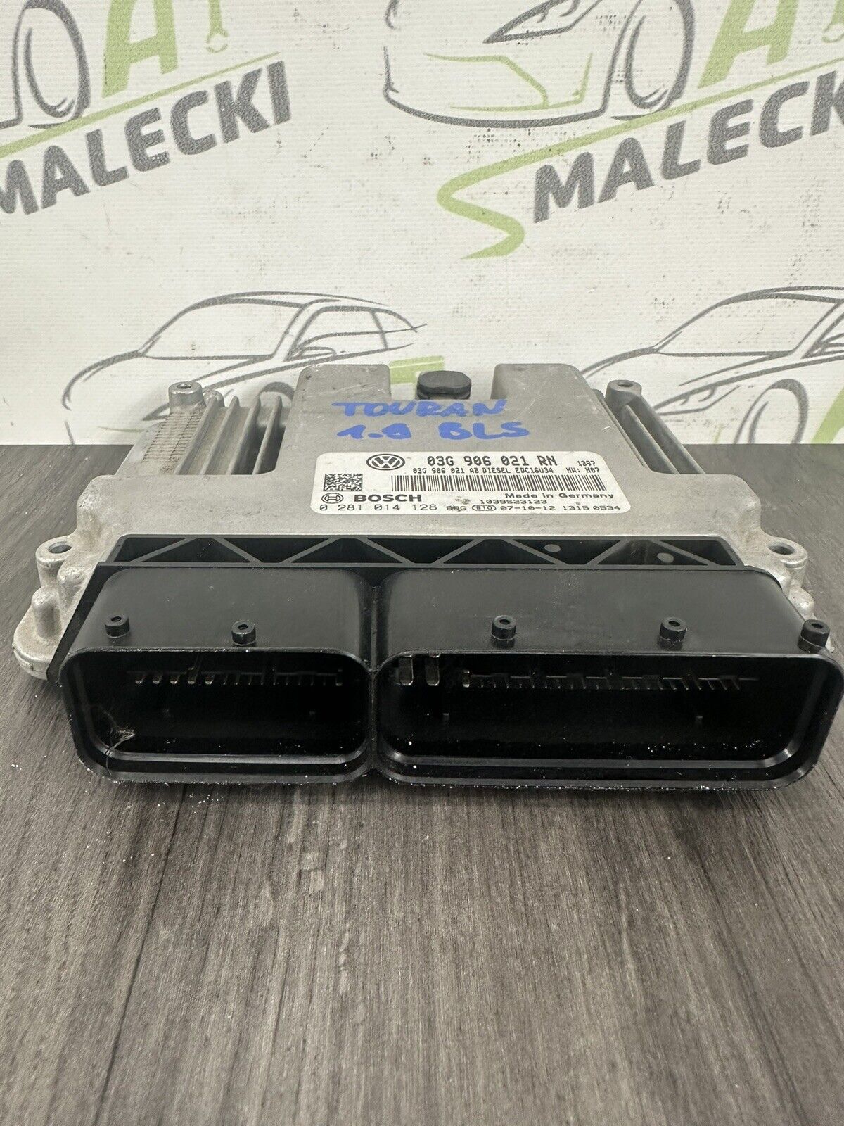 6304279
