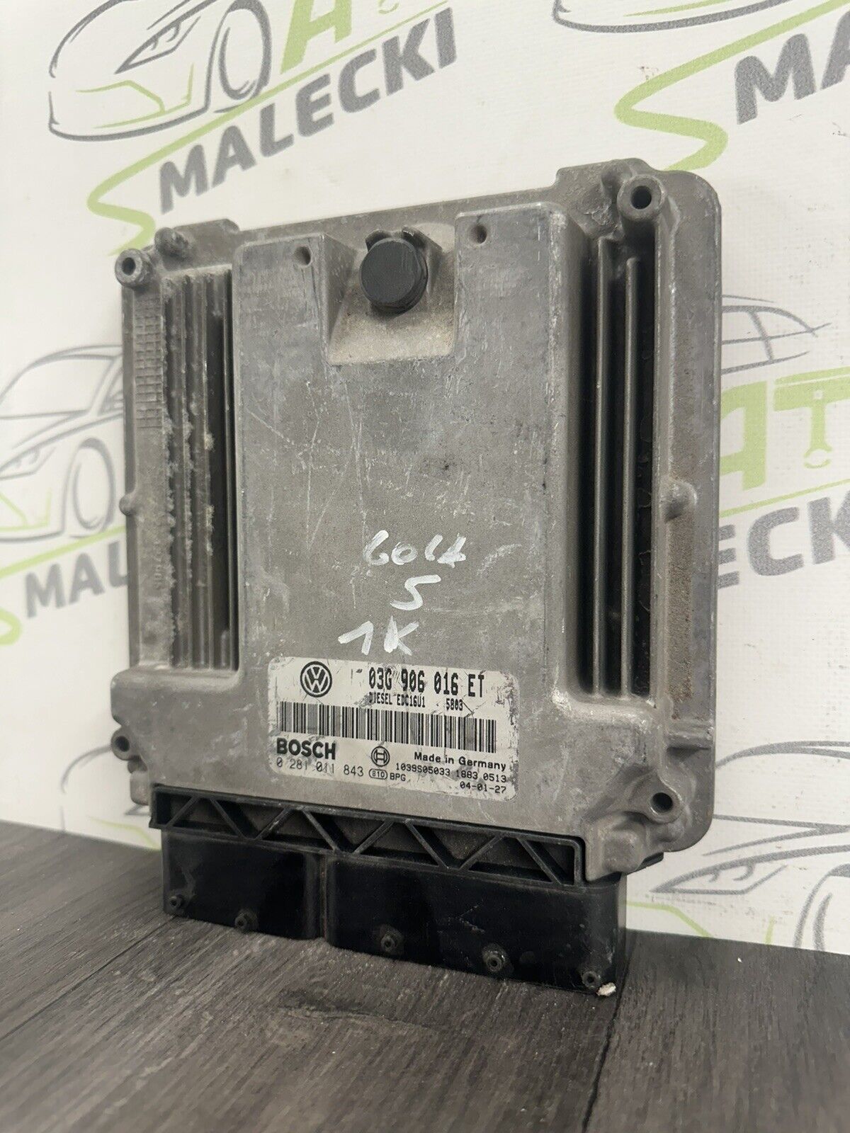 6304256