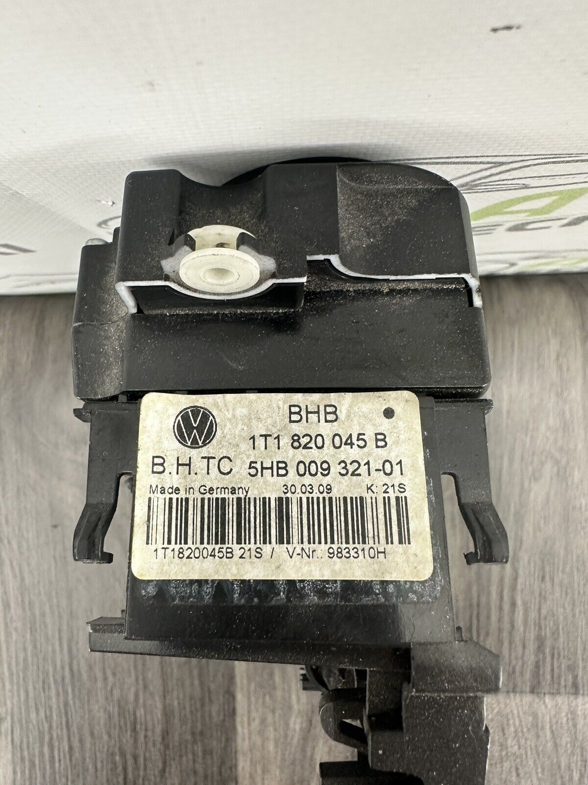 6305109