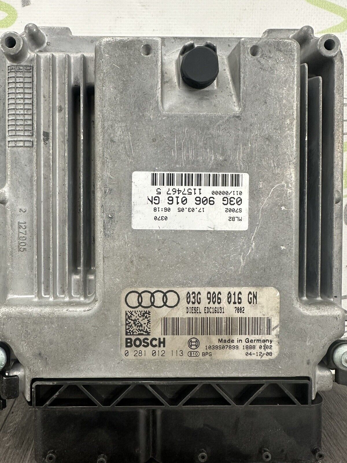 6304860