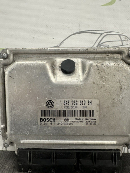 6304608