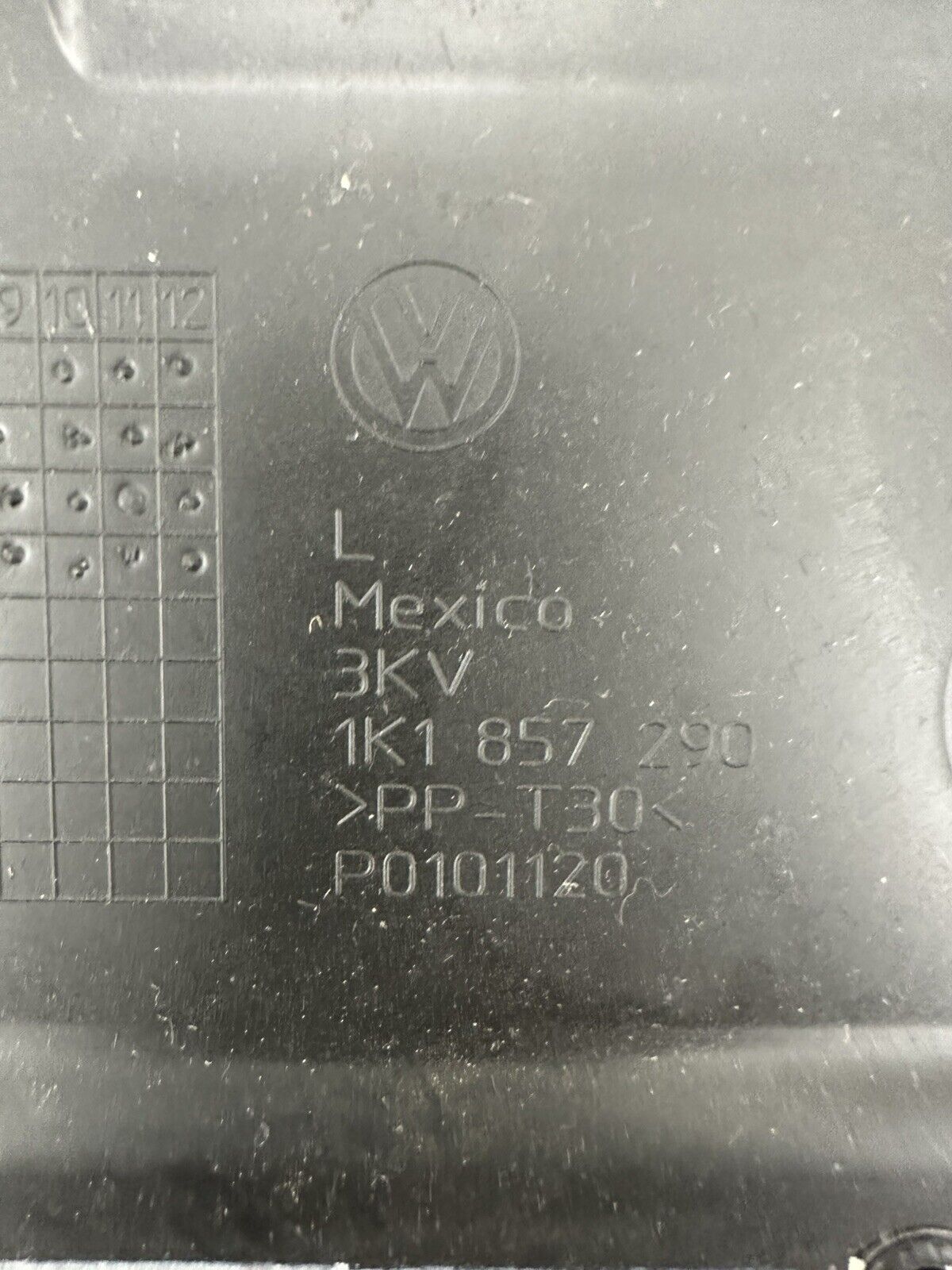 6304550