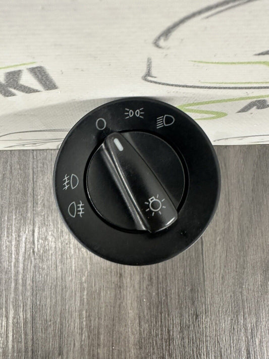 6308909