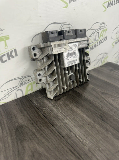6304878