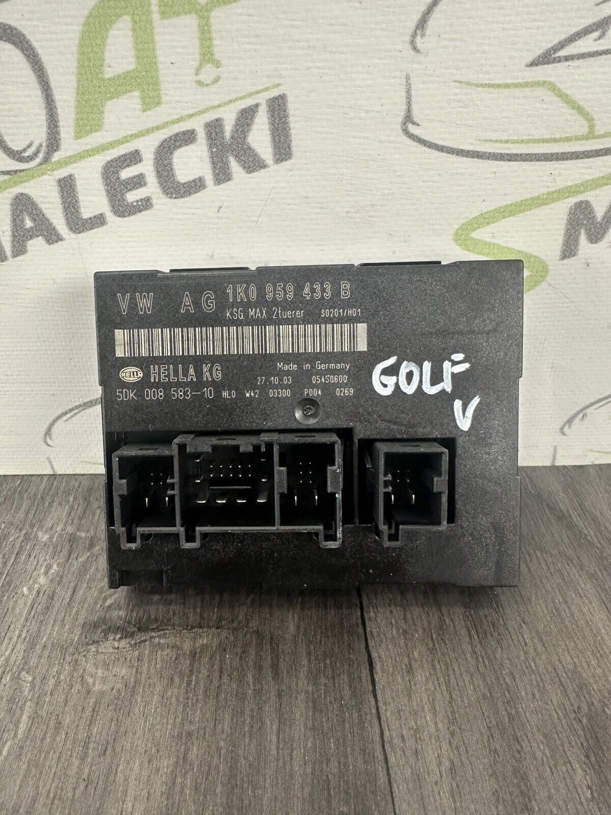 6305529