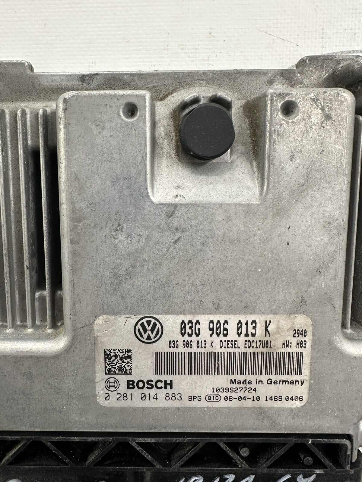 6304667