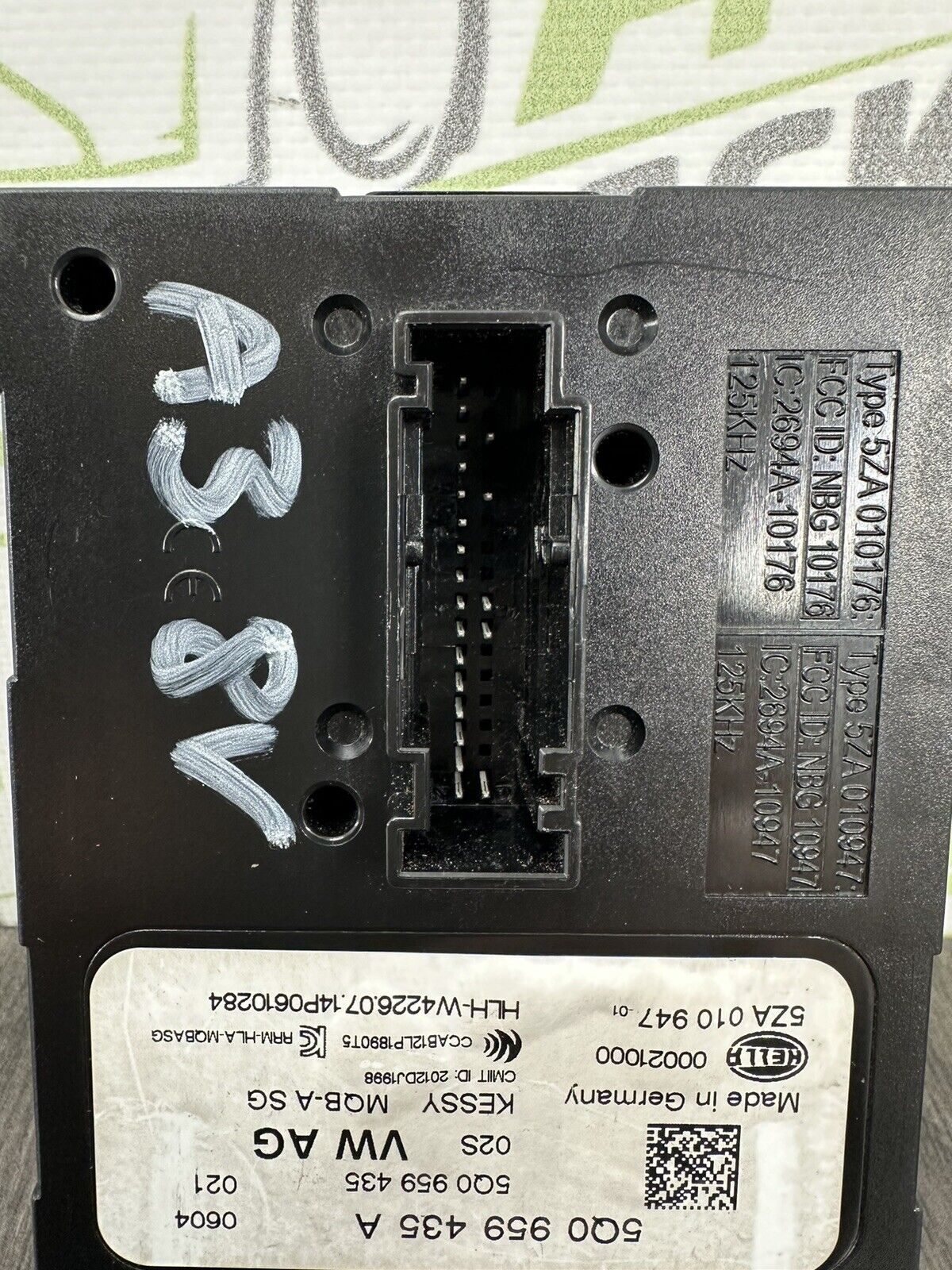 6306109