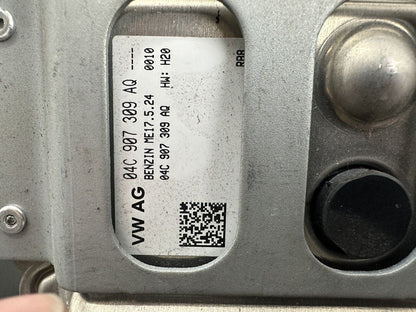 6304711