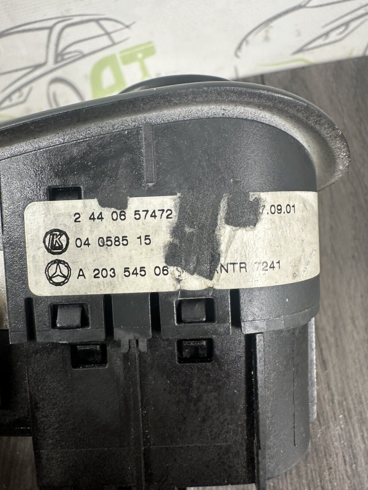 6309098