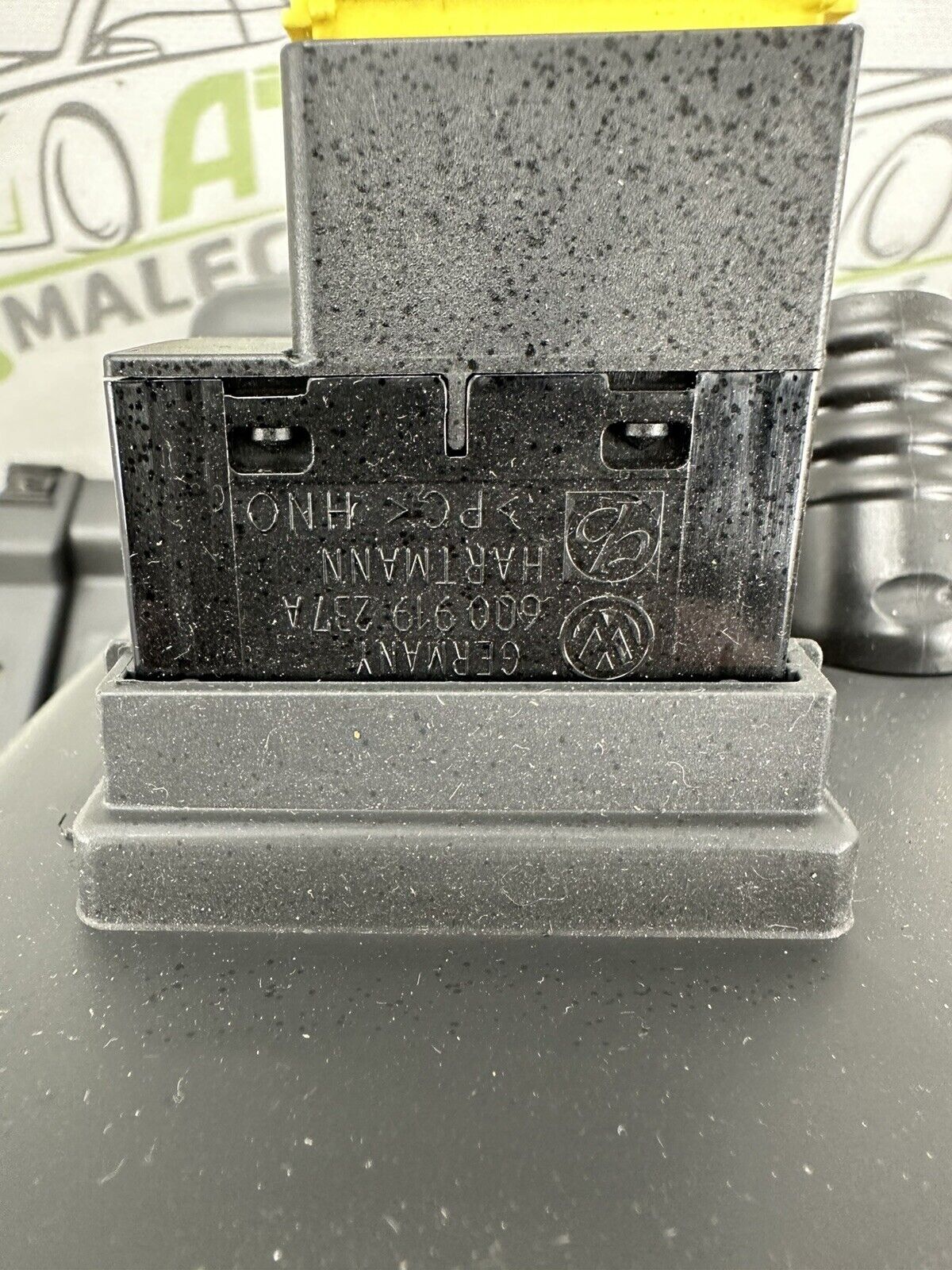 6309011