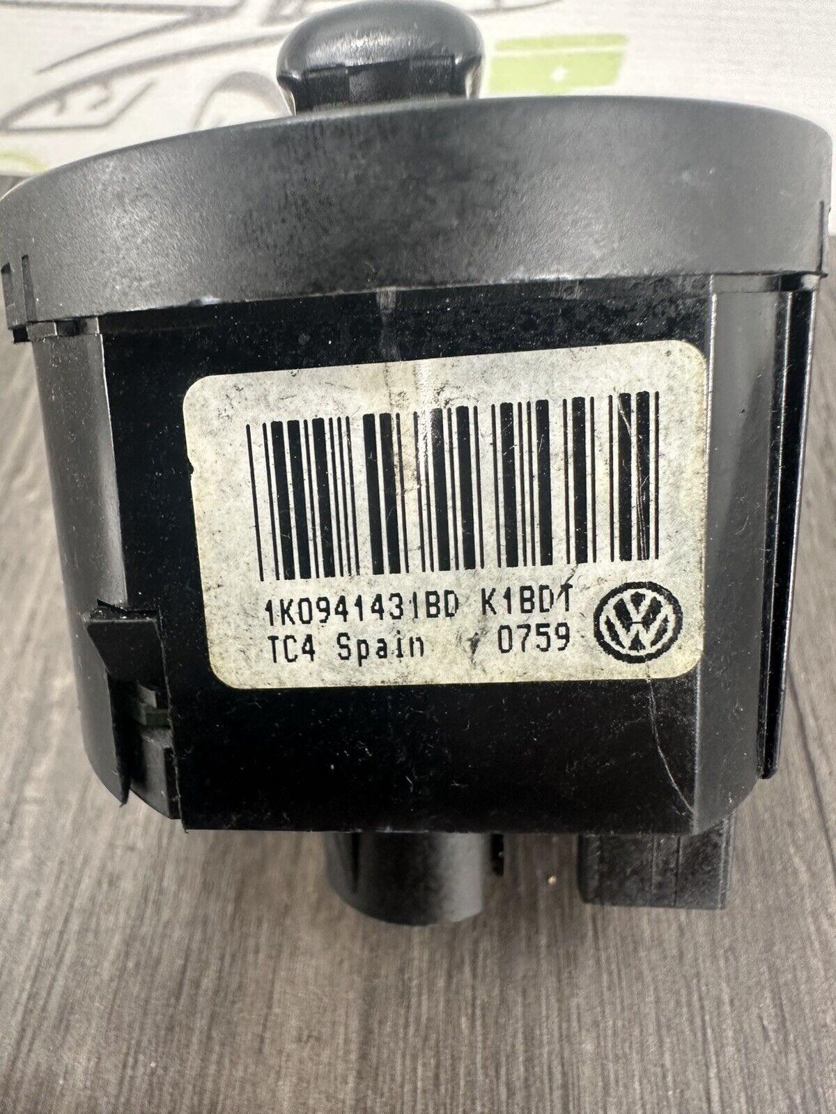 6308991