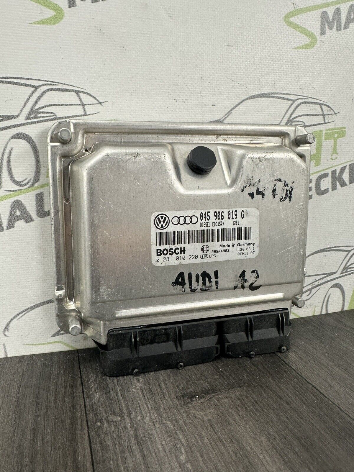 6304678