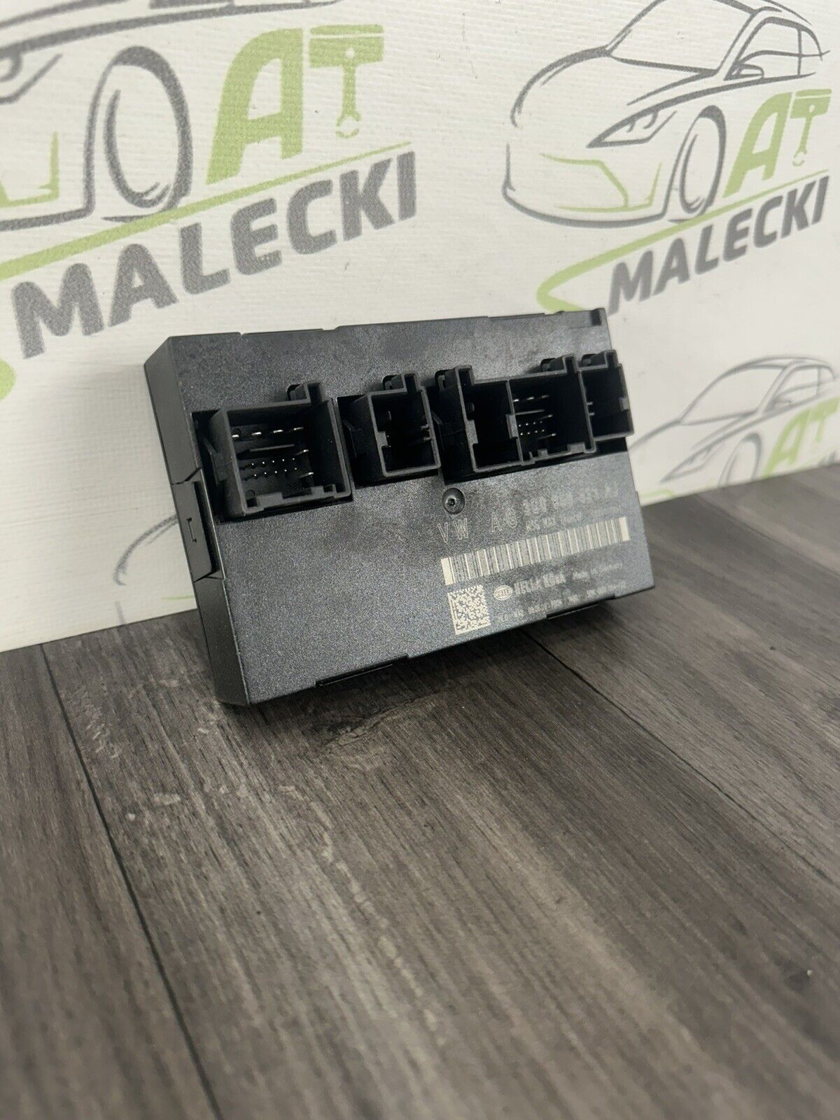 6305527