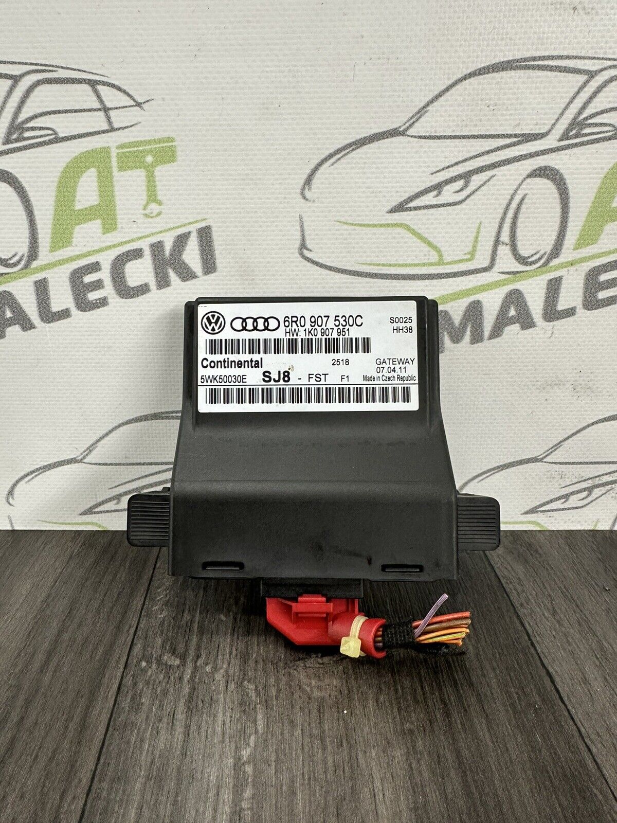 6304170