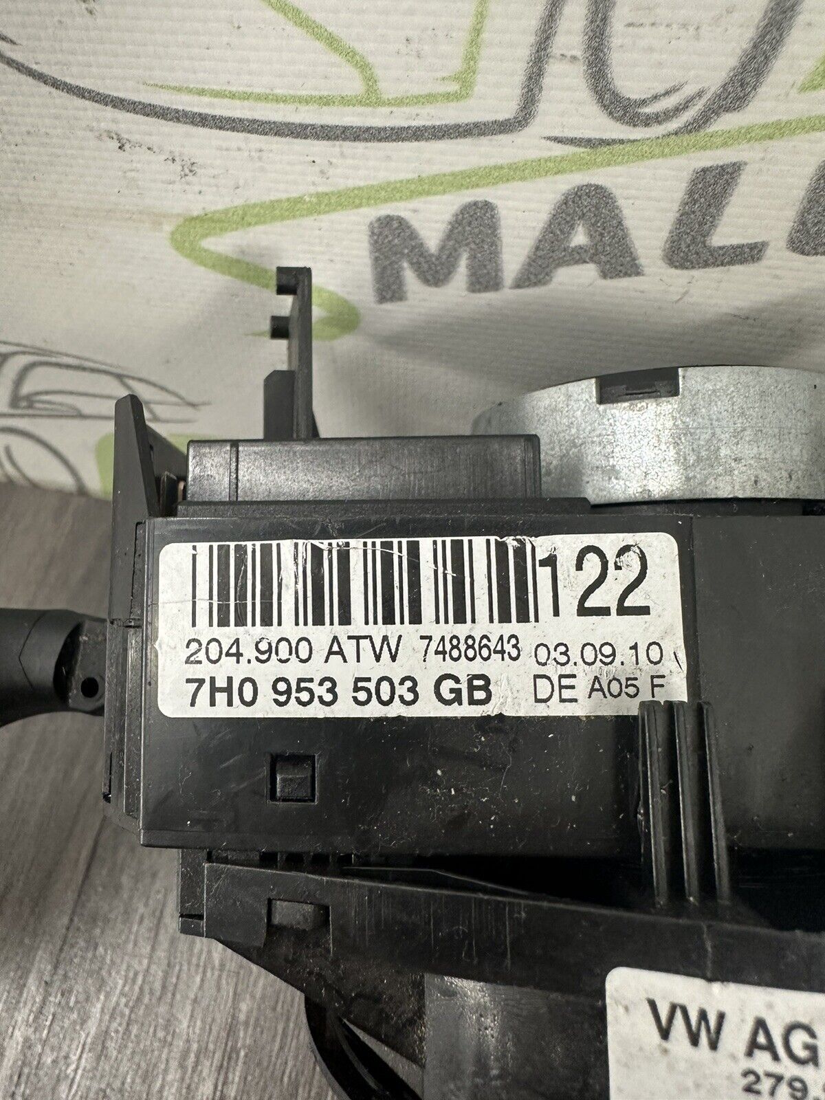 6304923