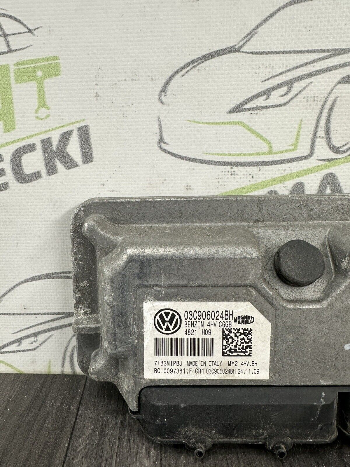6304169