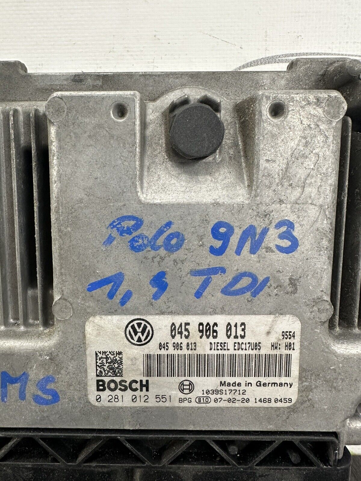 6304604