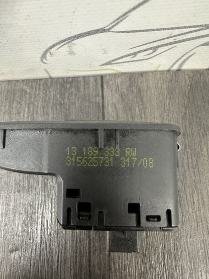 6304810