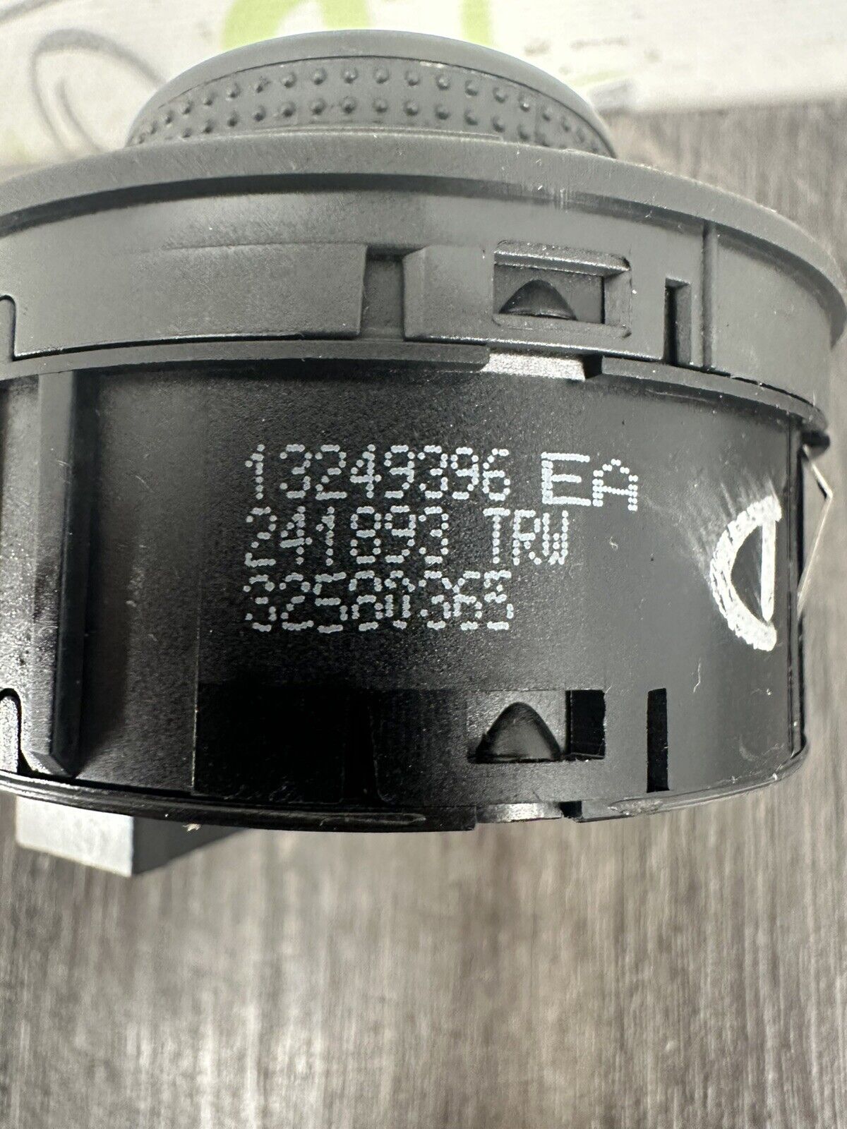 6305187
