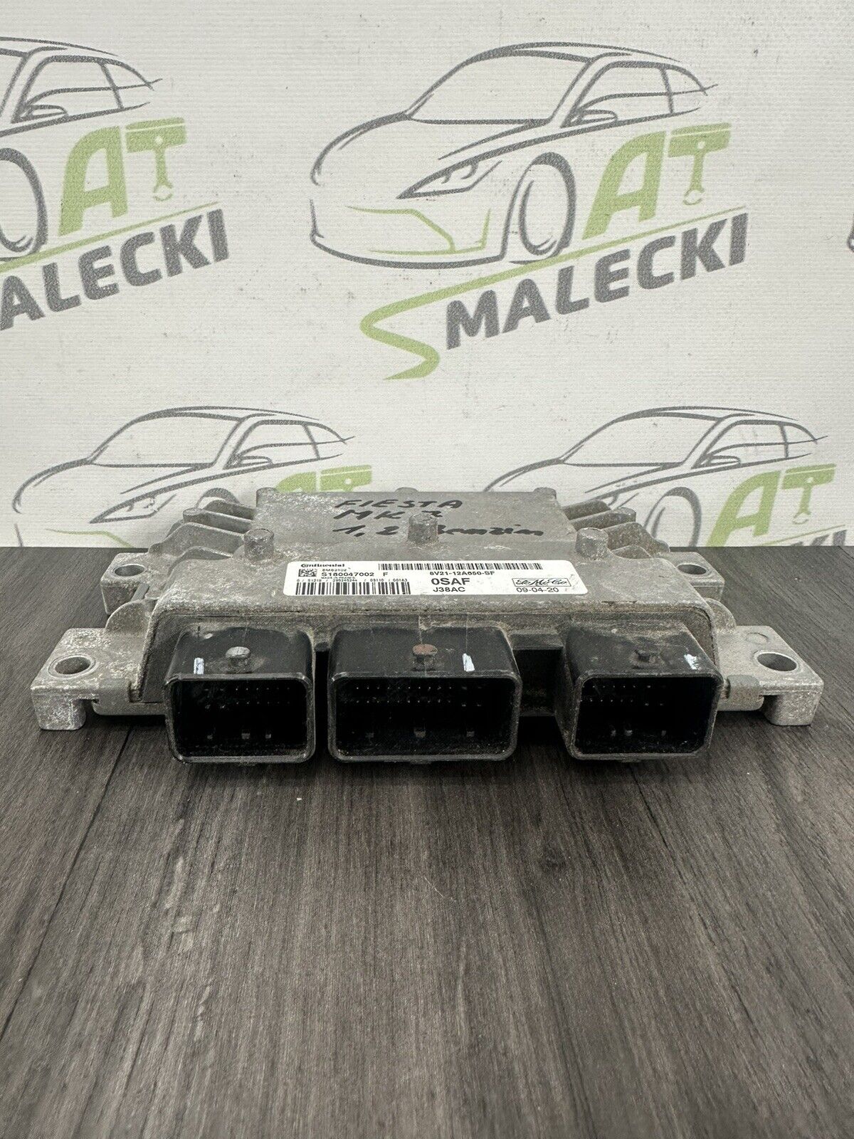 6304441