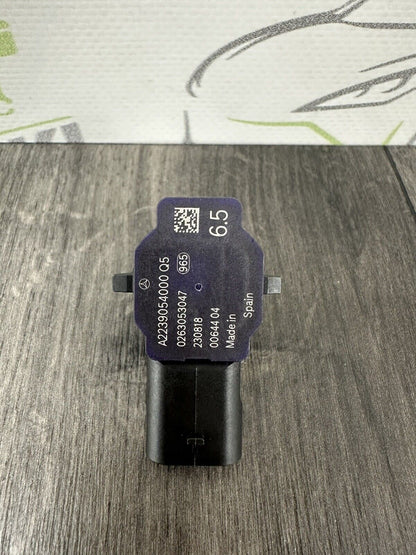 6308891