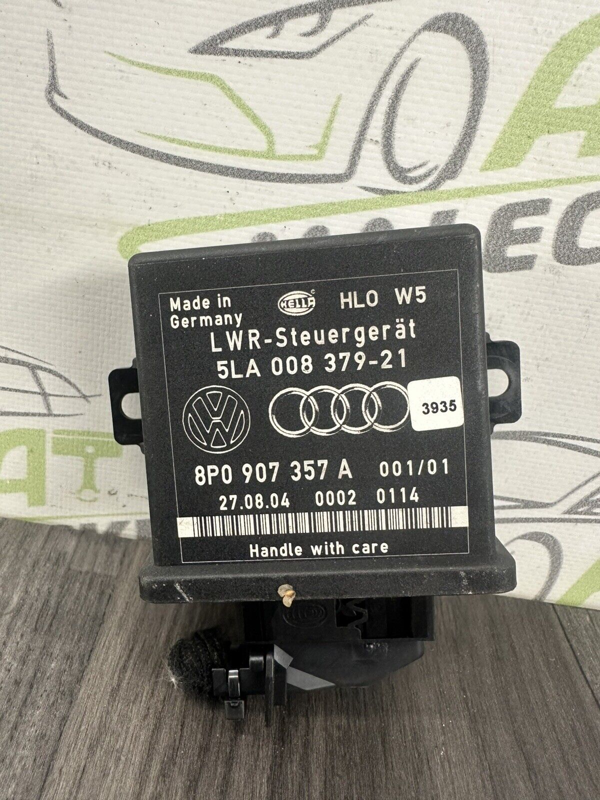 6305325