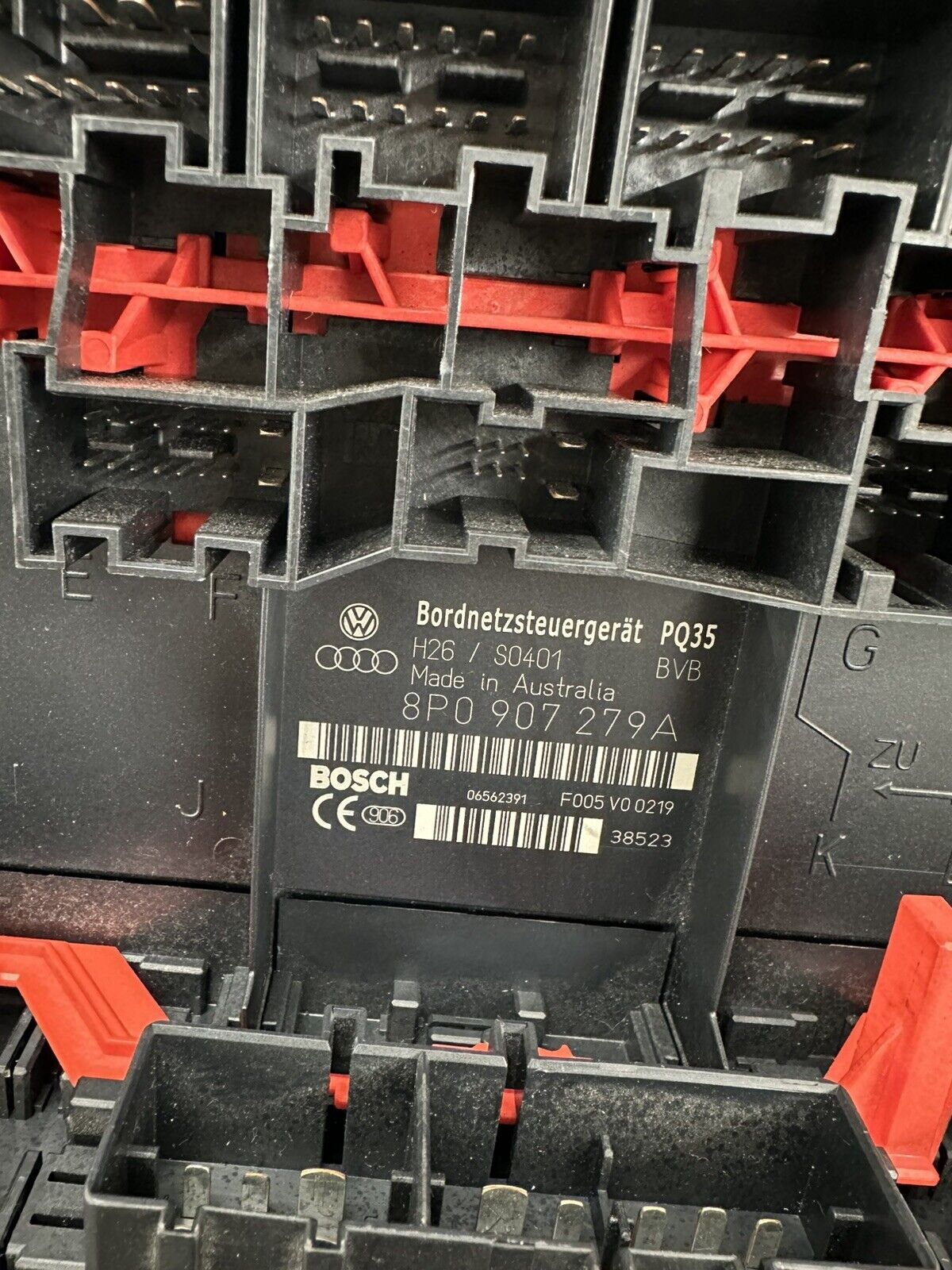 6308789